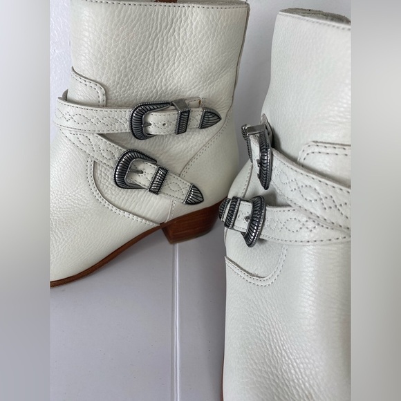 FRYE Ellen Buckle Bootie White Leather Ankle Boots with Silver Hardware - Picture 3 of 8